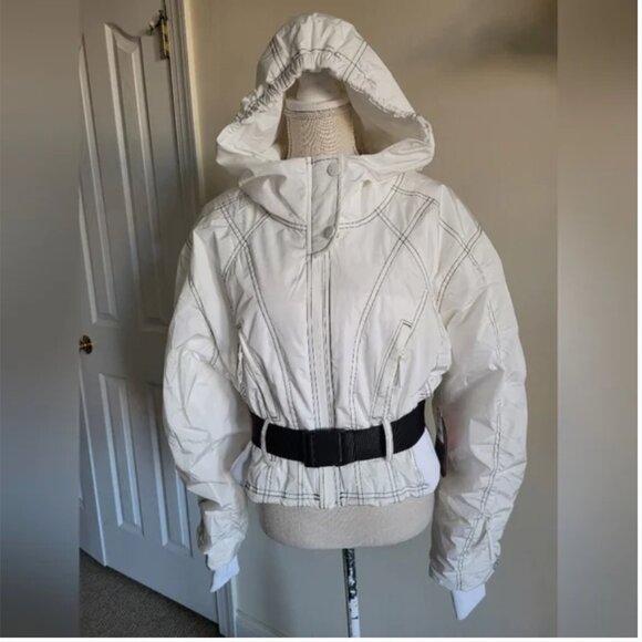 Free People NWT Movement Snow White Powder Vixen Ski Jacket size S - Picture 2 of 9